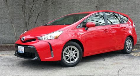 Test Drive Toyota Prius V The Daily Drive Consumer Guide