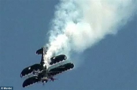 We Ll Carry On Flying Stunt Pilot S Vow As Wing Walking Wife Fights