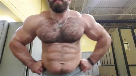 Alpha Cocky Bodybuilder Flexing Hairy Muscle…