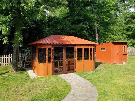 This Hot Tub Gazebo Turns Your Spa Into A Swim Up Bar