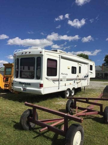 2002 Used Keystone MONTANA 3255RL Fifth Wheel In Ohio OH