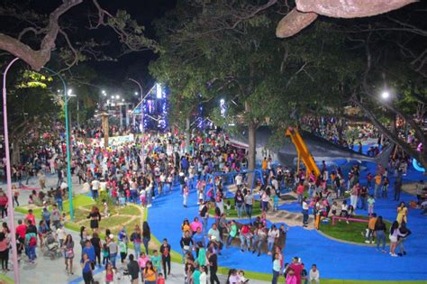 Lacava inauguró Parque “Drácula Kids” en la Plaza Montes de Oca