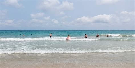 Cierran Al Ba O Parte De La Playa Del Carabass Por Contaminaci N Del