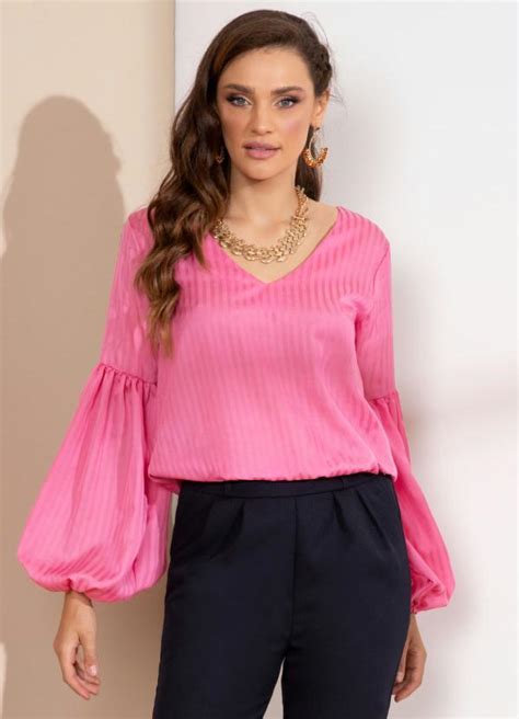 Blusa Rosa Com Mangas Bufantes Quintess