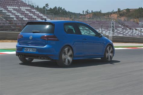 Volkswagen Golf Vii R Doors Specs Photos