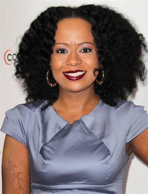 Tempestt Bledsoes Net Worth, Husband Darryl M. Bell, Children - Net