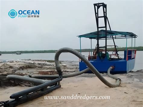 Vietnam 6 Inch Small Dredger Sand Dredging Dredger Sand Mining Dredger