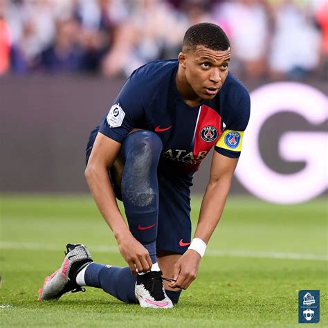 Footballogue On Twitter Certains Joueurs Du Psg Auraient Contact