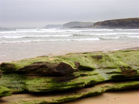 Harlyn Bay - Photo "Stepper Point from Harlyn Bay" :: British Beaches