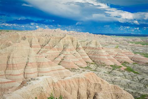 How to Enjoy the Badlands Scenic Drive in One Afternoon