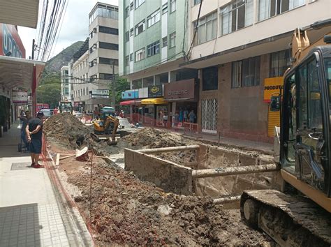 Avenida Alberto Braune Interditada Para Obras De Drenagem Em Friburgo