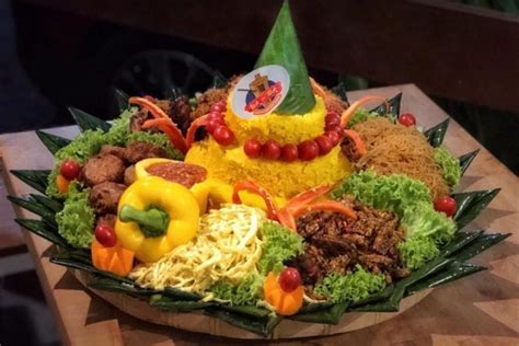 Resep Nasi Kuning Ulang Tahun Yang Praktis Dan Gak Ribet