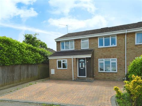 4 Bed Semi Detached House For Sale In Knowlands Highworth Swindon Sn6