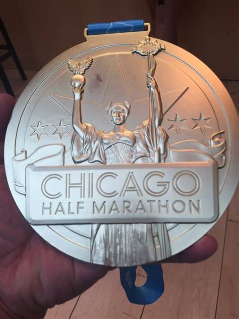 Top 3 Half Marathon Medals of 2016 and 2015 - Show your Bling