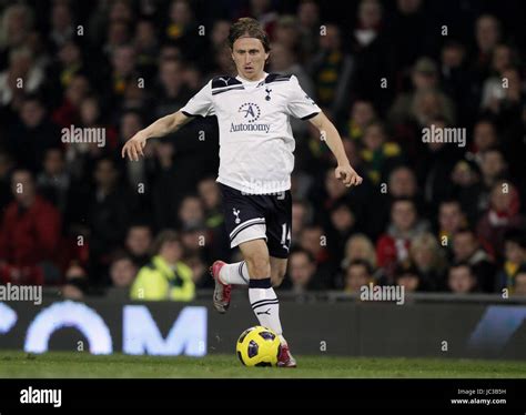 Luka Modric Tottenham Hotspur Fc Old Trafford Manchester England 30