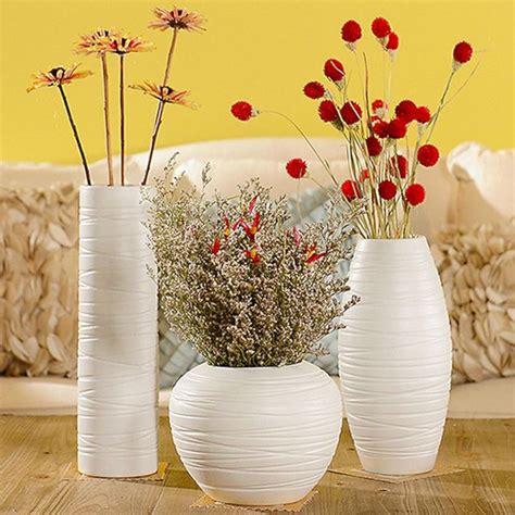 18 DIY Vase Flower Ideas For Beautiful Living Room Decoration Ideas 6