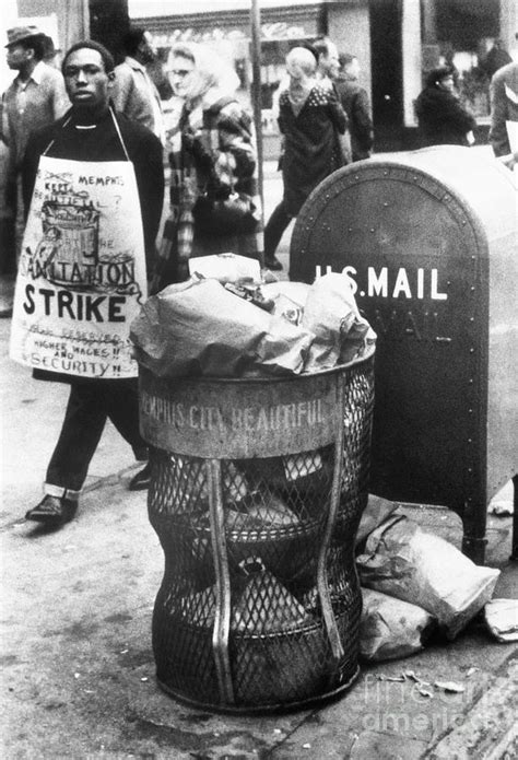 Memphis Sanitation Strike by Bettmann