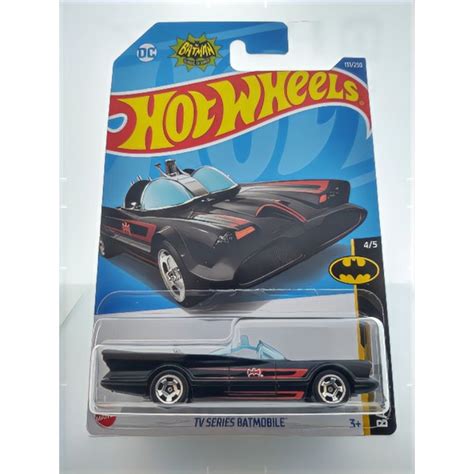 Hot Wheels TV Series Batmobile HCV64 2022 Shopee Brasil