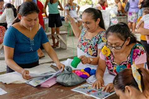 Rescatan Técnicas De Bordado Ancestrales Mayas En Tulum Bnoticias