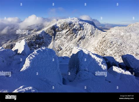 Scafell pike winter hi-res stock photography and images - Alamy