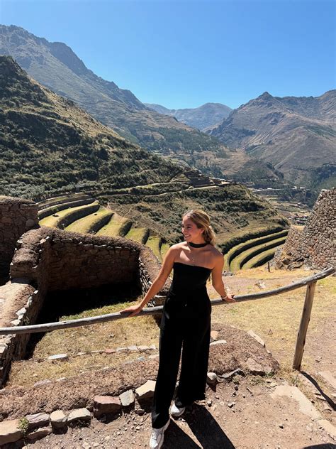 Lucía Correa | • | Instagram