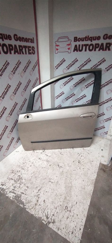 Puerta Delantera Izquierda Fiat Punto 04210975 La Boutique Autopartes