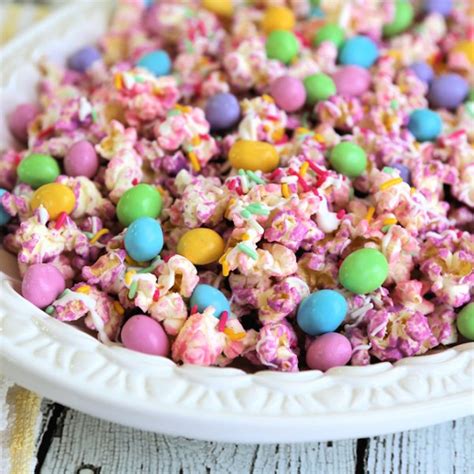 Easter Popcorn Recipe Gourmet Chocolate Covered Popcorn Mom Foodie