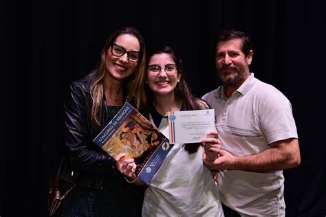 Alunos Recebem Premia O Do Concurso De Reda O E Da Olimp Ada Interna