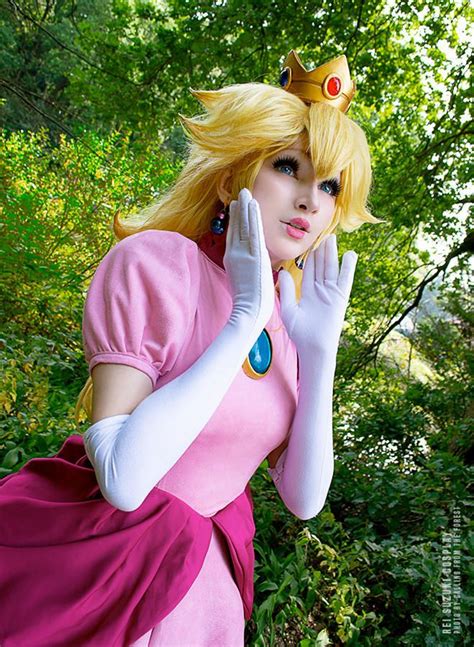 Super Mario Bros Princess Peach By Rei Suzuki On Deviantart