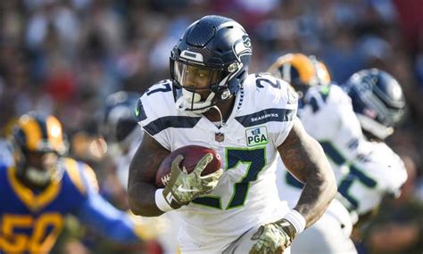 Mike Davis Fantasy Should You Start Or Sit The Seahawks Rb