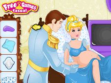 Cinderella Gives Birth To Twins - Cinderella Games