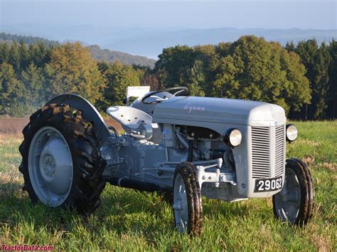 Ferguson Tea 20 Tractor Information