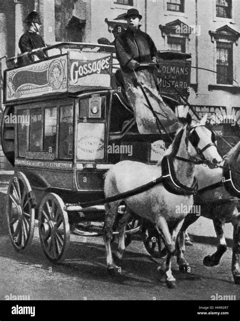 Horse Bus Horse Drawn Omnibus 1910 Stock Photo Alamy