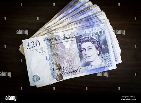 £20 Notes Stock Photo - Alamy