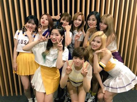 TWICE Talk - Solo and Sub Units? | Twice (트와이스)ㅤ Amino