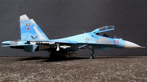 Suchoi Su 27UB Flanker C Trumpeter 1 32 Von Lukas Brandl