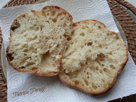 PANE CON LIEVITO MADRE Patrizia In Cucina