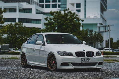 Bmw E90 Lci Sedan 3 Series With 18 Arc 8 Wheels In Satin Bronze