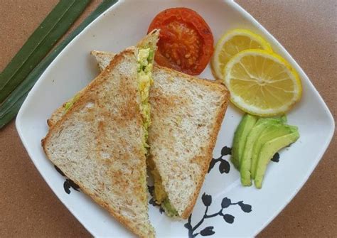 Resep Scramble Egg W Avocado Oleh Cahyaningtyasrp Cookpad