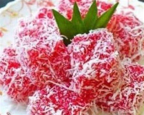 Kuih Sagu Merah Mat Gebu Kylie Reid