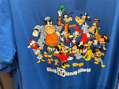 New Walt Disney World Pullover And Tee Featuring Mickey Friends Wdw