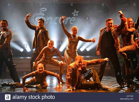 Footlights Hi Res Stock Photography And Images Alamy