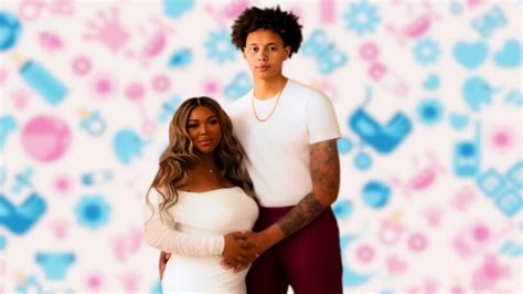 Wnba Star Brittney Griner Posts Maternity Pic With Pregnant Wife After Being Named In Usa