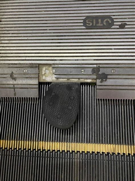 otis elevator company complaints reviews