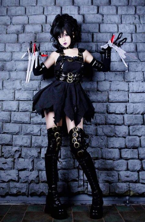 Pin By Jose Mendoza On Fantasy Cosplay Female Edward Scissor Hands