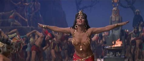 Gina Lollobrigida Nude