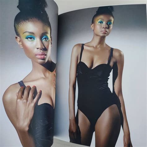 写真集 Ebony Girls Hot Sexy Ebony Lingerie Girls Models Pictures アマゾンペーパーバック版 アート写真 売買されたオークション情報