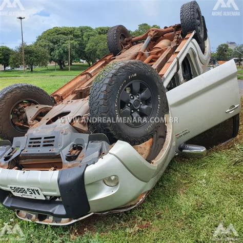 Mulher Fica Ferida Após Camionete Capotar Na Rodovia Pr 317 Em Maringá