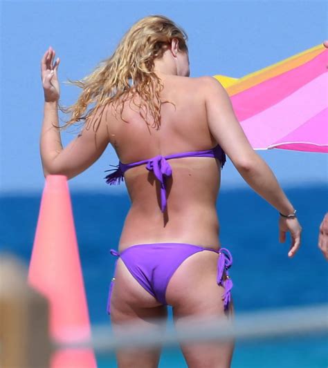 Booty Hayden Panettiere Bikini Xsexpics