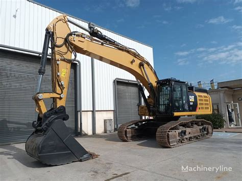 CAT 352F Tracked Excavator For Sale France Lyon GV39160